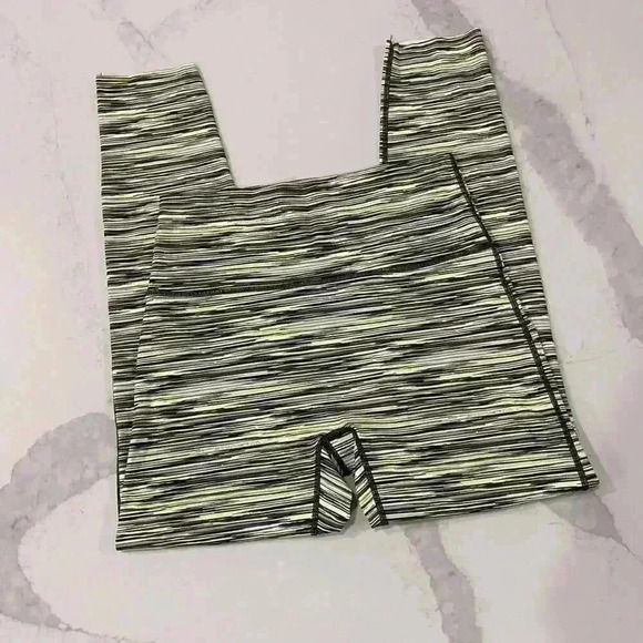 Aerie Chill Play Move High Rise Activewear Leggings Neon/Black Womens Size Large - Picture 2 of 6